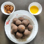 Ragi Laddoos With Jaggery (1 Kg)